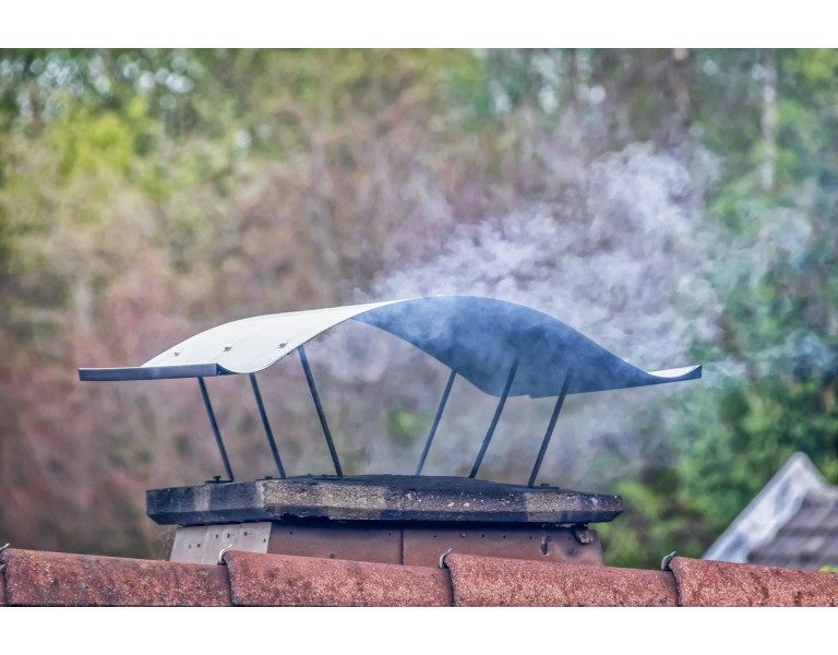 5 Motivos habituales por los cuales revoca humo de una chimenea o barbacoa